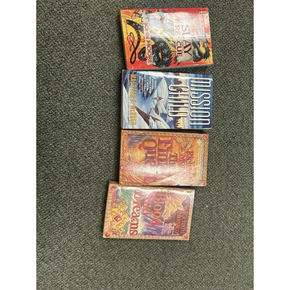 Lot of 10 Vintage Science Fiction Books Paperback Sci-Fi Juliet McKenna More